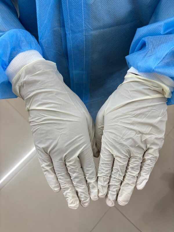 Sterile surgical gloves powder free 7.5 inch - Image 2